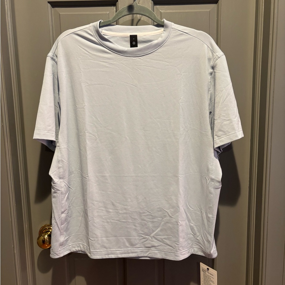 Lululemon T-Shirt - Light Blue